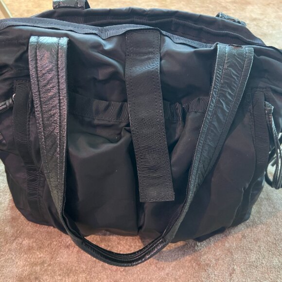 Lululemon Om Tote - Black - Picture 7 of 13